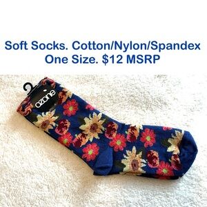 5/$15💥 Ozone Floral Crew Socks OS